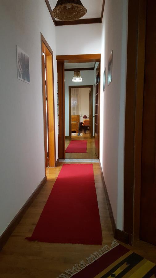 Hotel Bujtina E Bardhe コルチャ エクステリア 写真